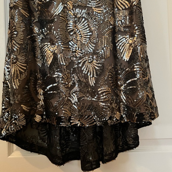 Evening gown - Picture 6 of 7